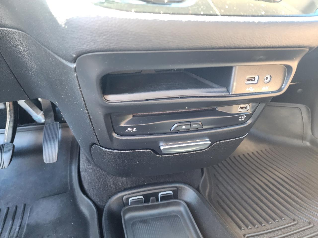 Chrysler Pacifica Limited 2018