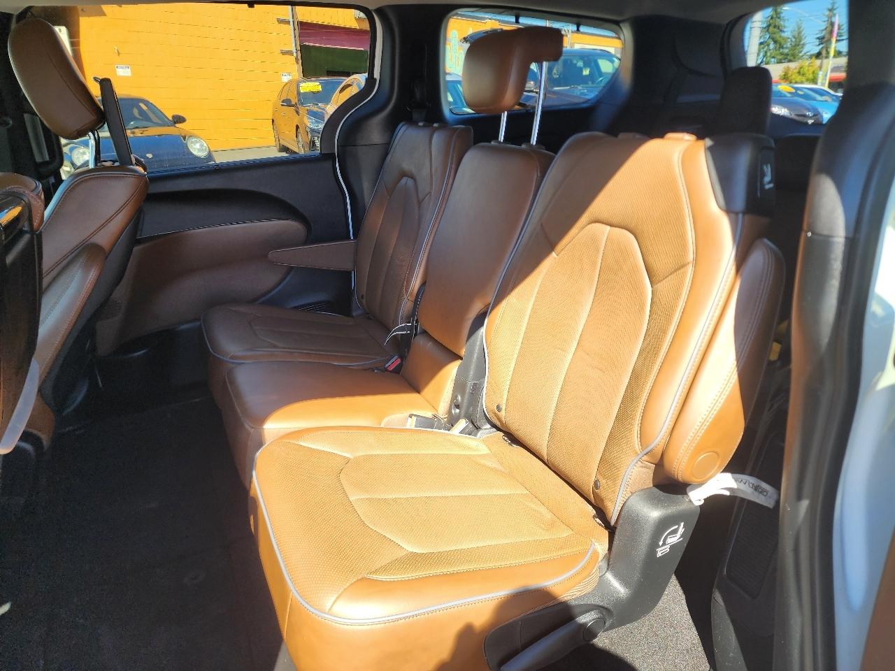 Chrysler Pacifica Limited 2018