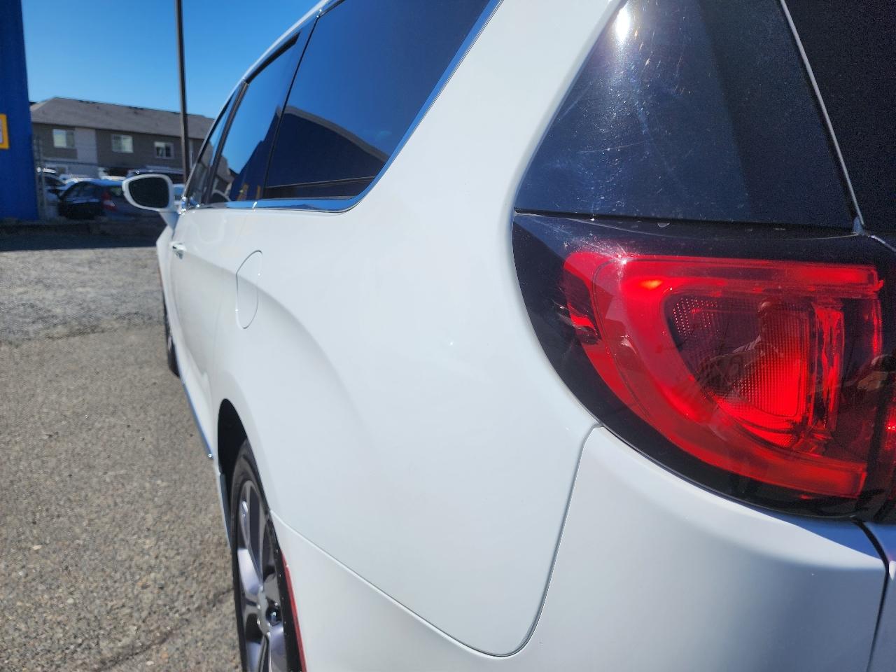 Chrysler Pacifica Limited 2018