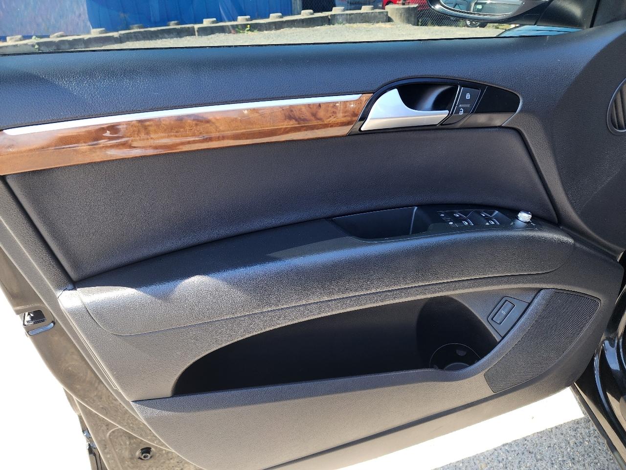 Audi Q7  2015
