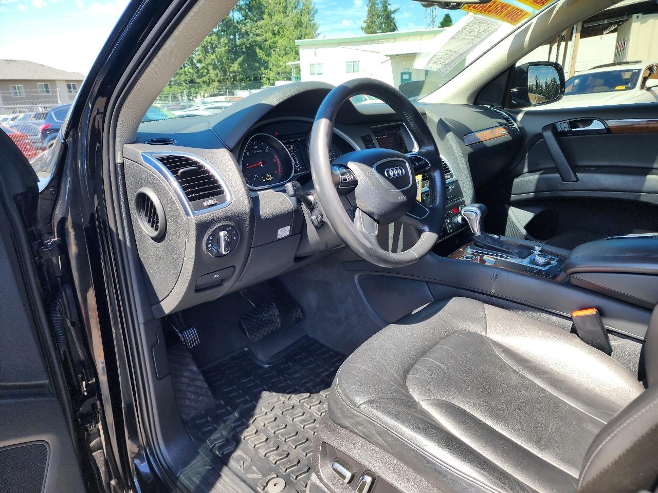 Audi Q7  2015