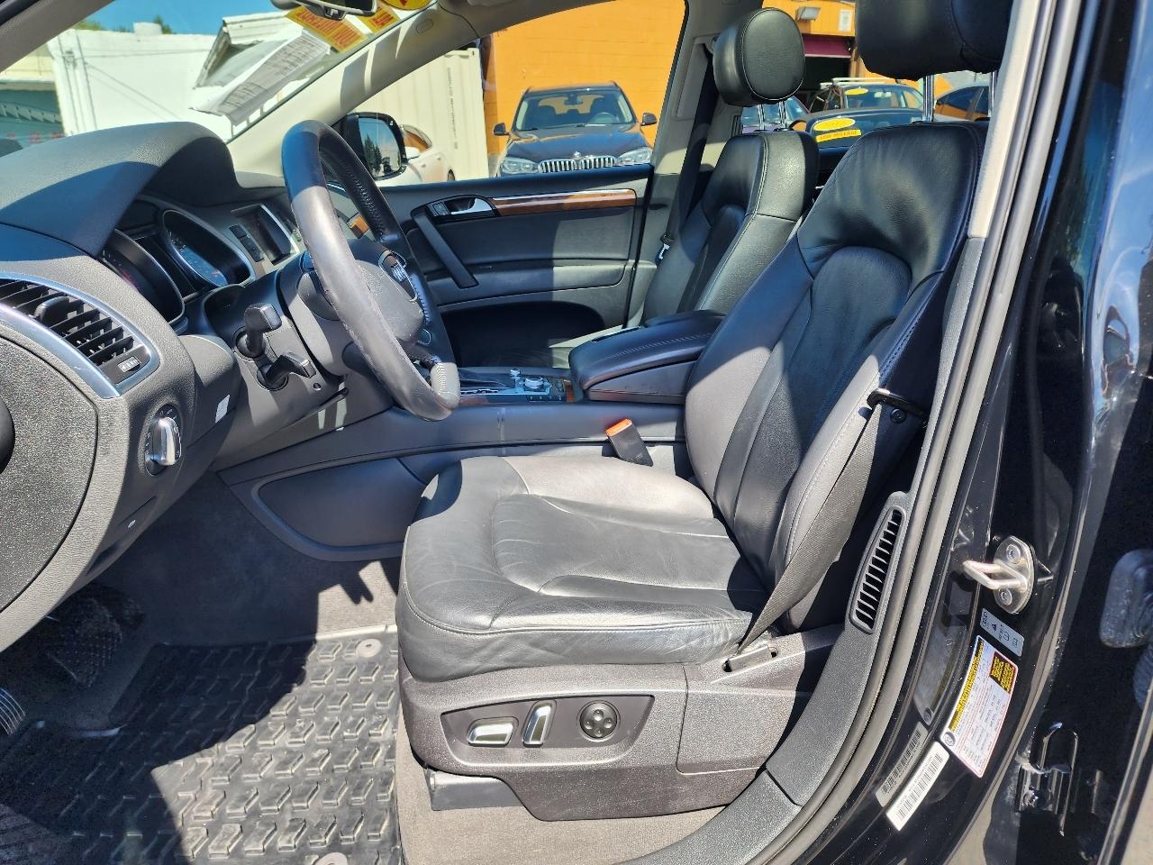 Audi Q7  2015