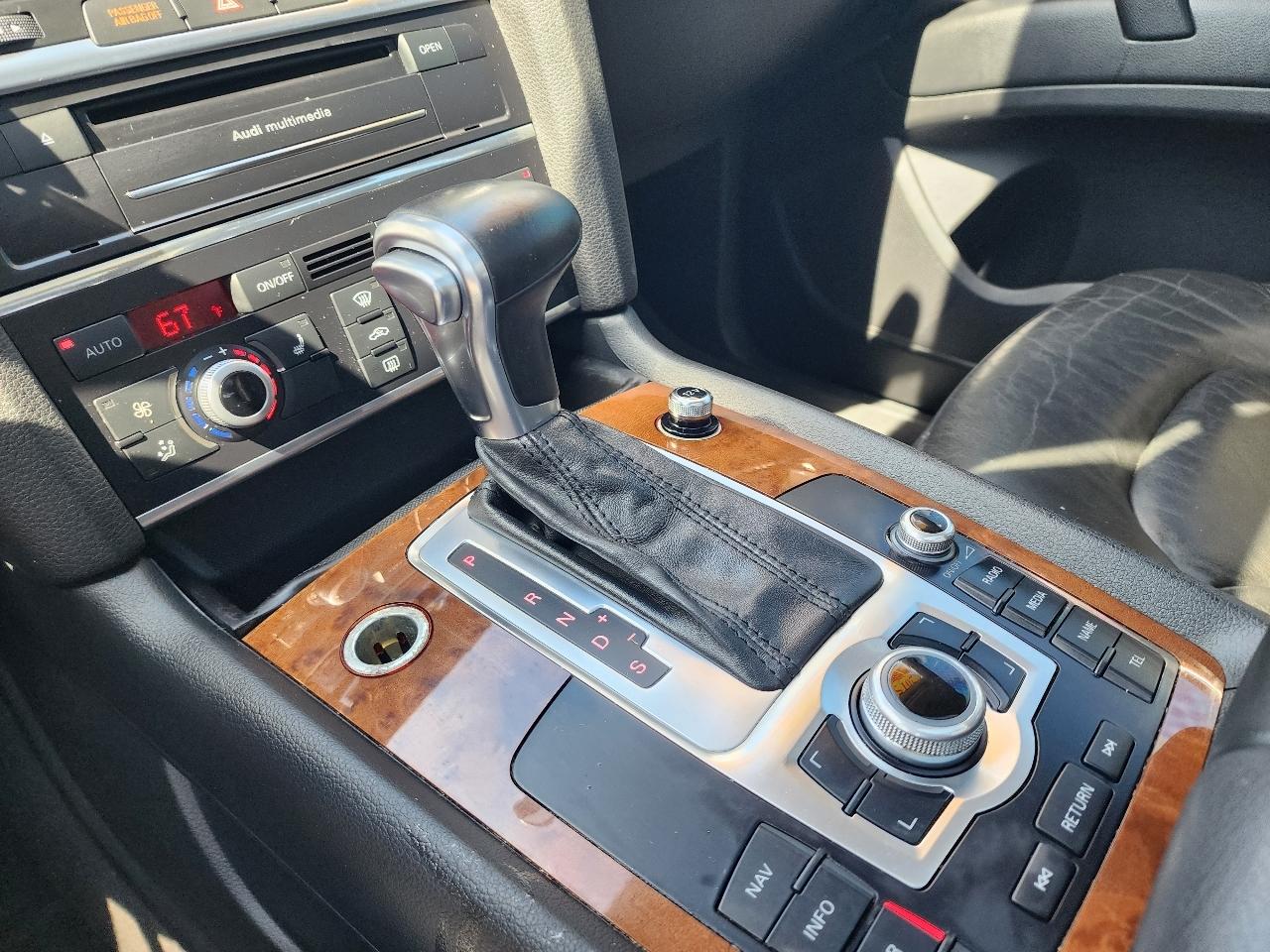 Audi Q7  2015