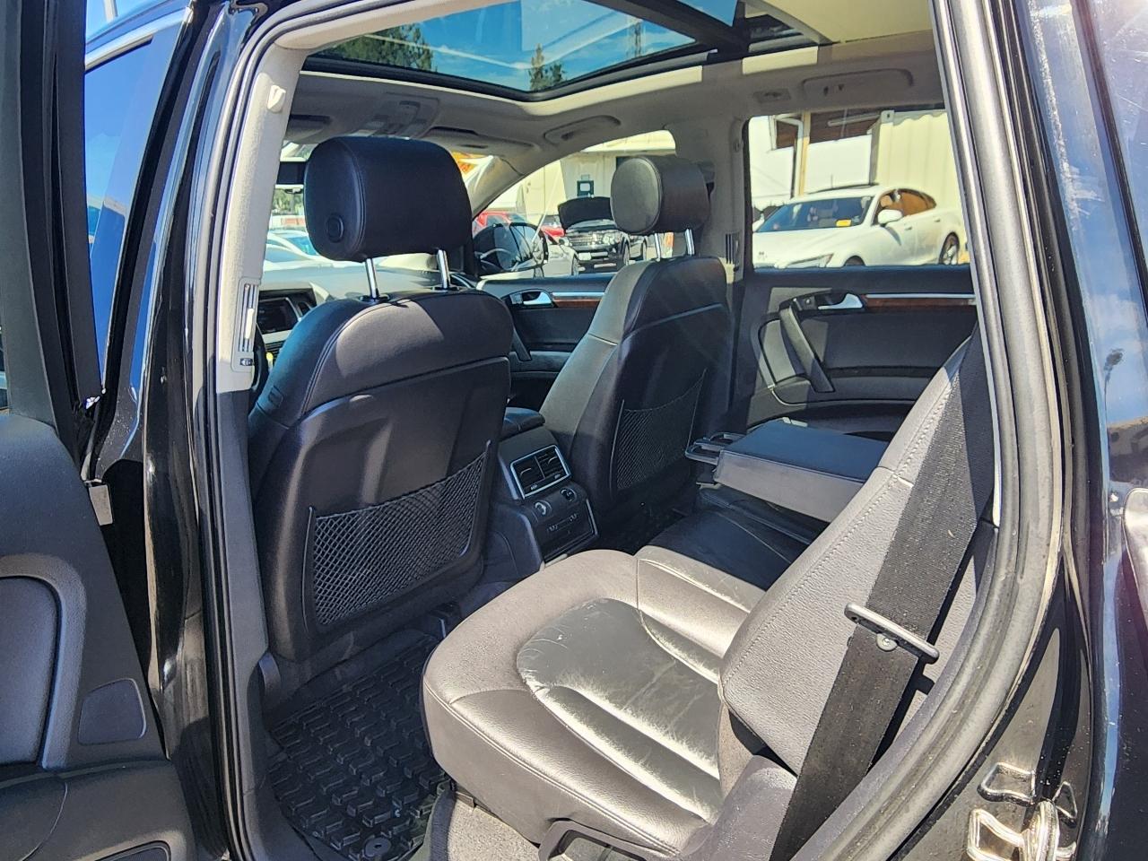 Audi Q7  2015