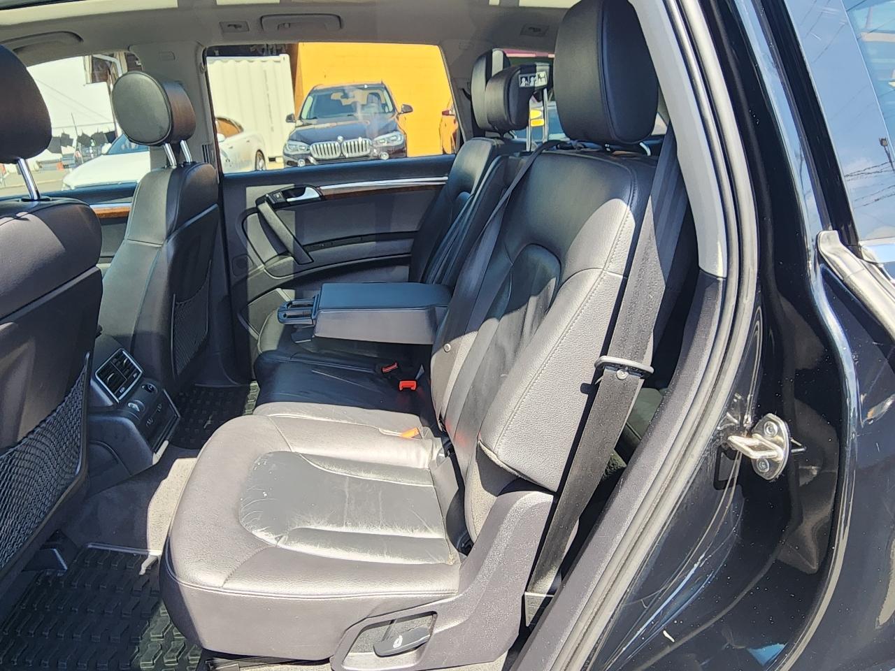 Audi Q7  2015
