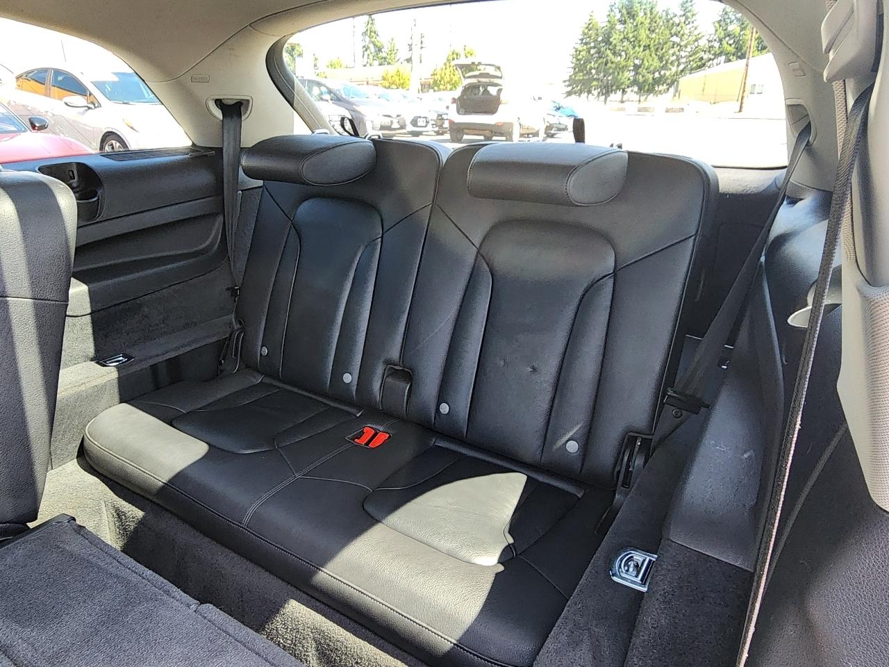 Audi Q7  2015