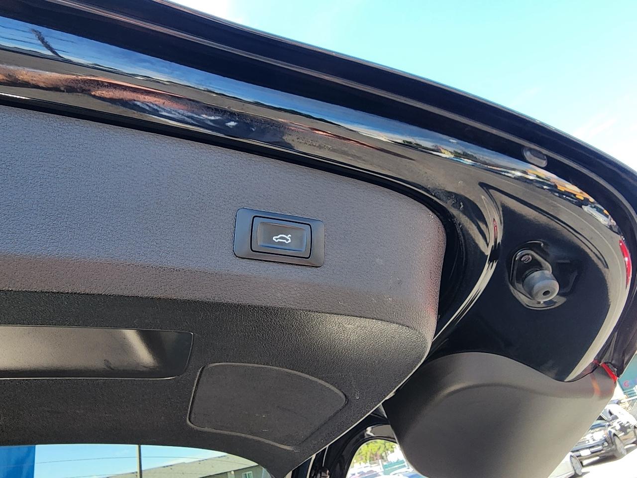 Audi Q7  2015