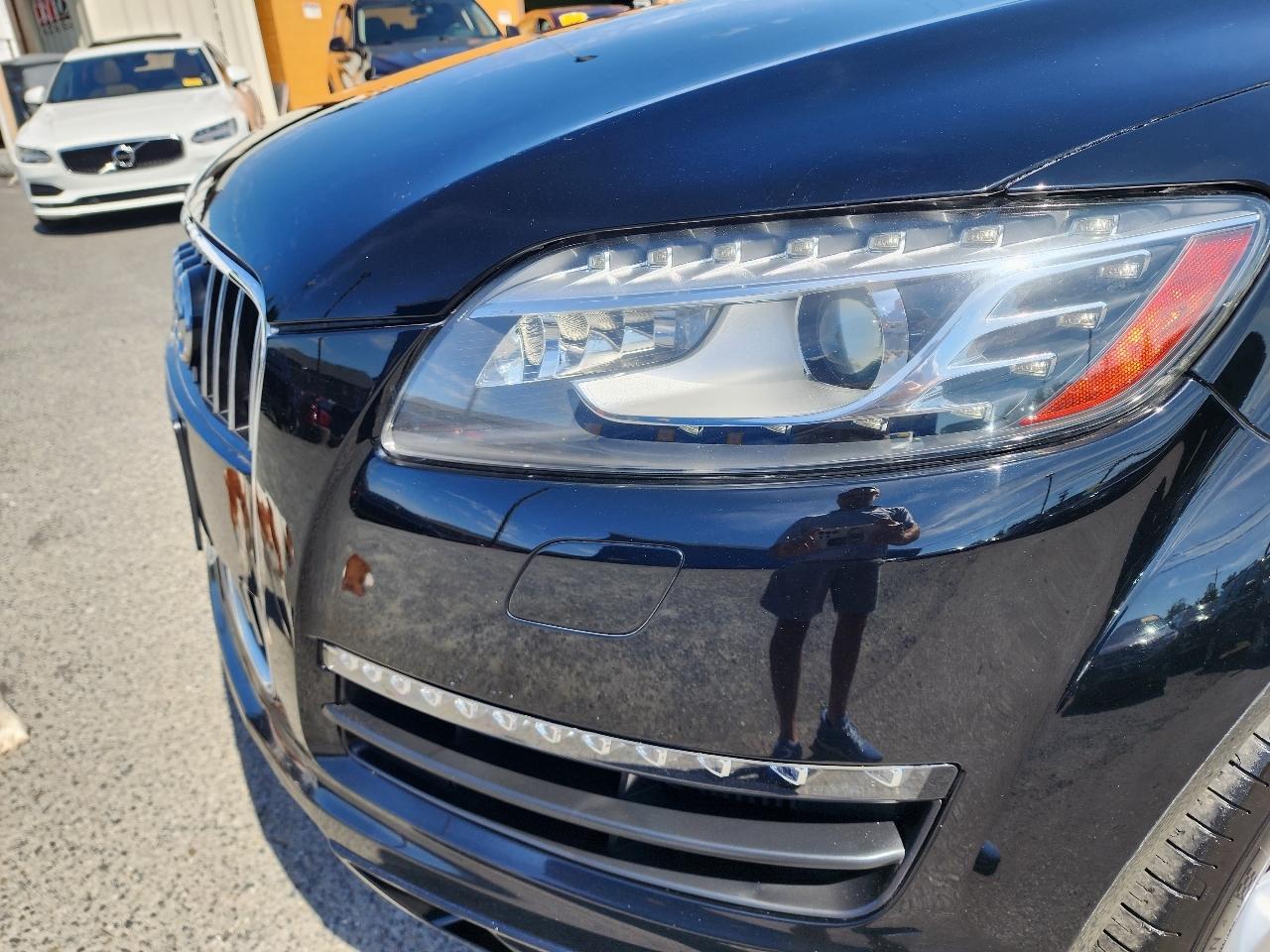 Audi Q7  2015