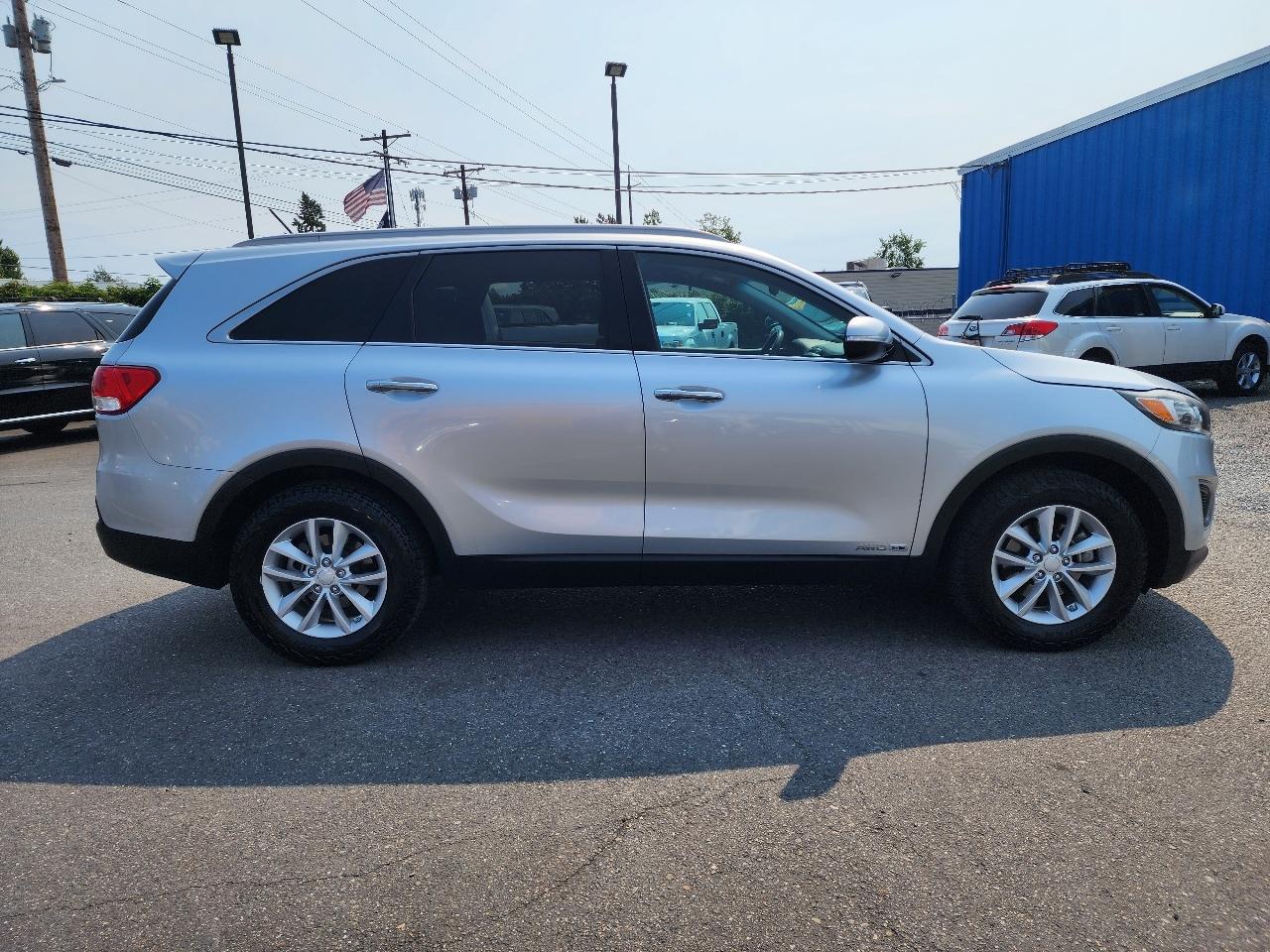 Kia Sorento LX V6 AWD 2017