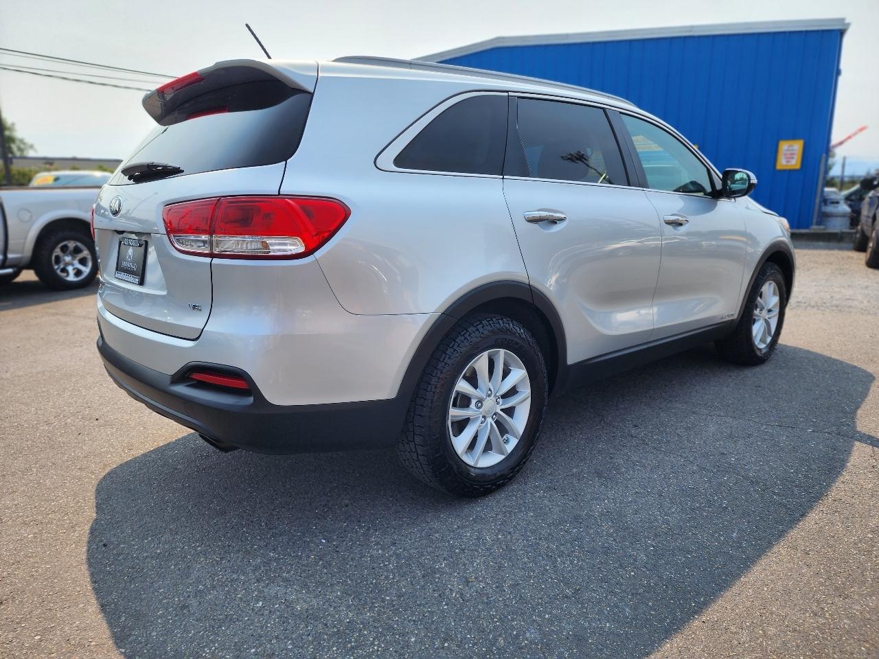 Kia Sorento LX V6 AWD 2017