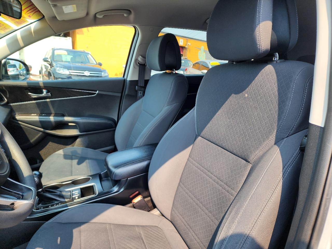 Kia Sorento LX V6 AWD 2017