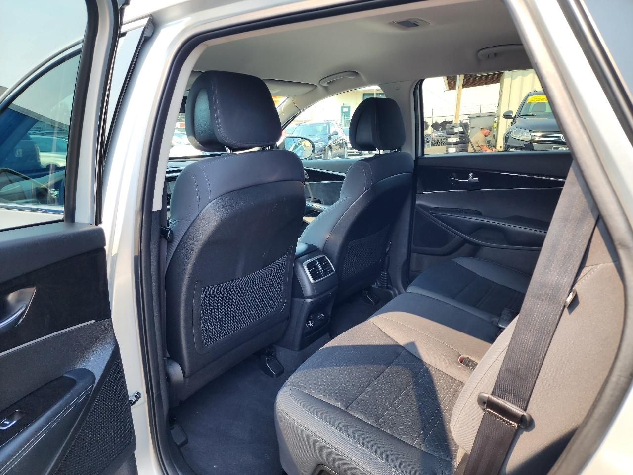 Kia Sorento LX V6 AWD 2017