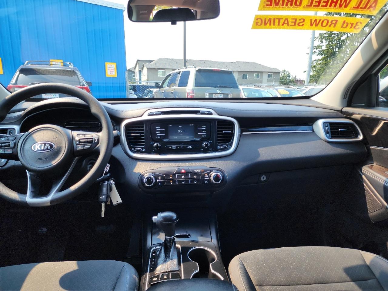 Kia Sorento LX V6 AWD 2017