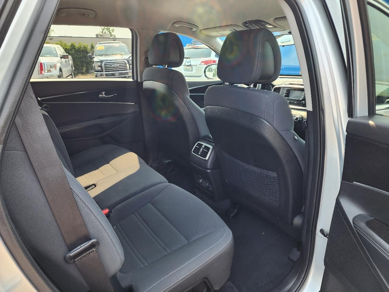 Kia Sorento LX V6 AWD 2017