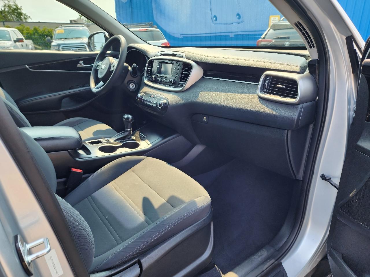 Kia Sorento LX V6 AWD 2017