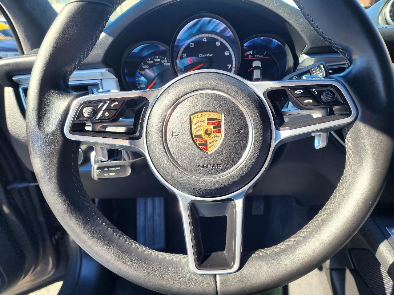 Porsche Macan AWD 4dr Turbo 2015