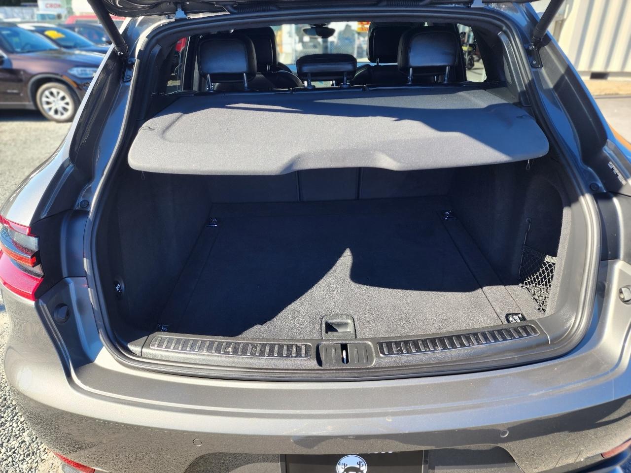 Porsche Macan AWD 4dr Turbo 2015