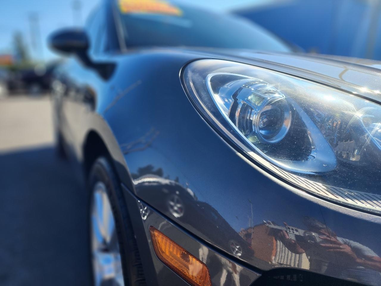 Porsche Macan AWD 4dr Turbo 2015