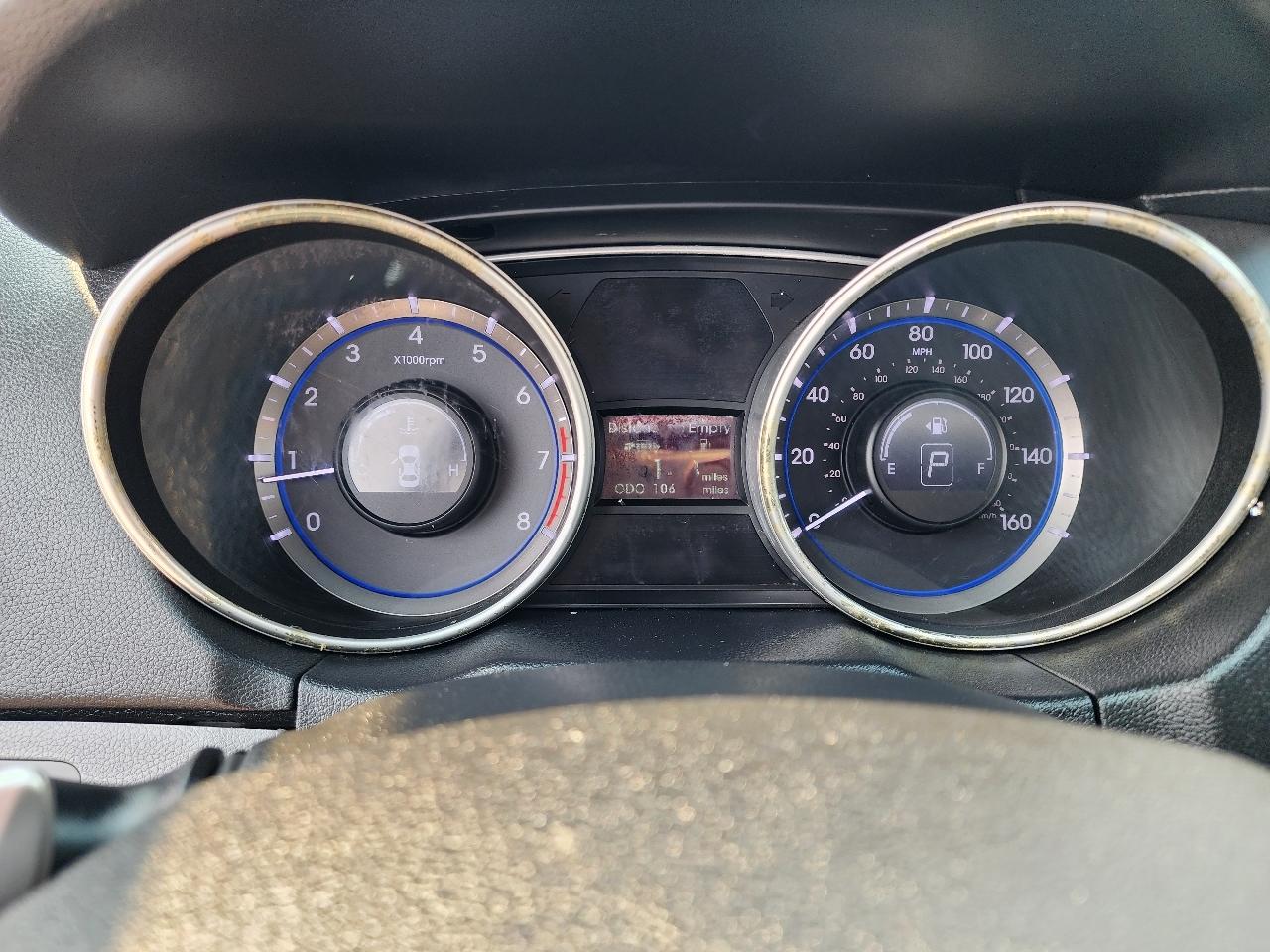 Hyundai Sonata 4dr Sdn 2.4L Auto SE 2011