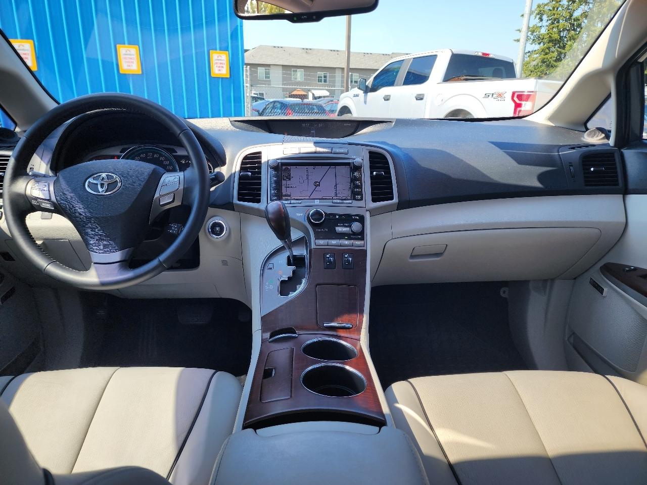 Toyota Venza  2010
