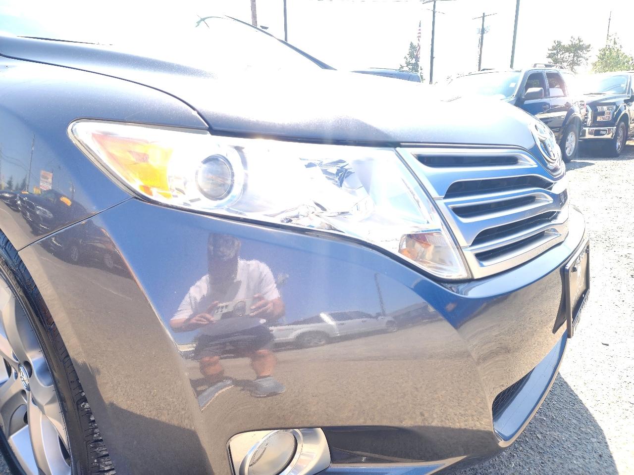 Toyota Venza  2010