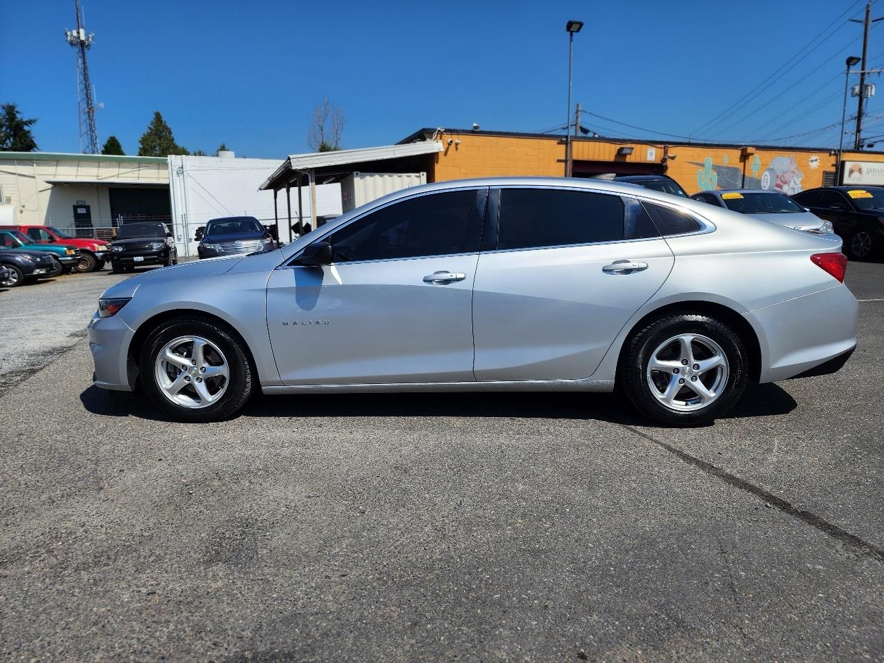 Chevrolet Malibu LS 2018