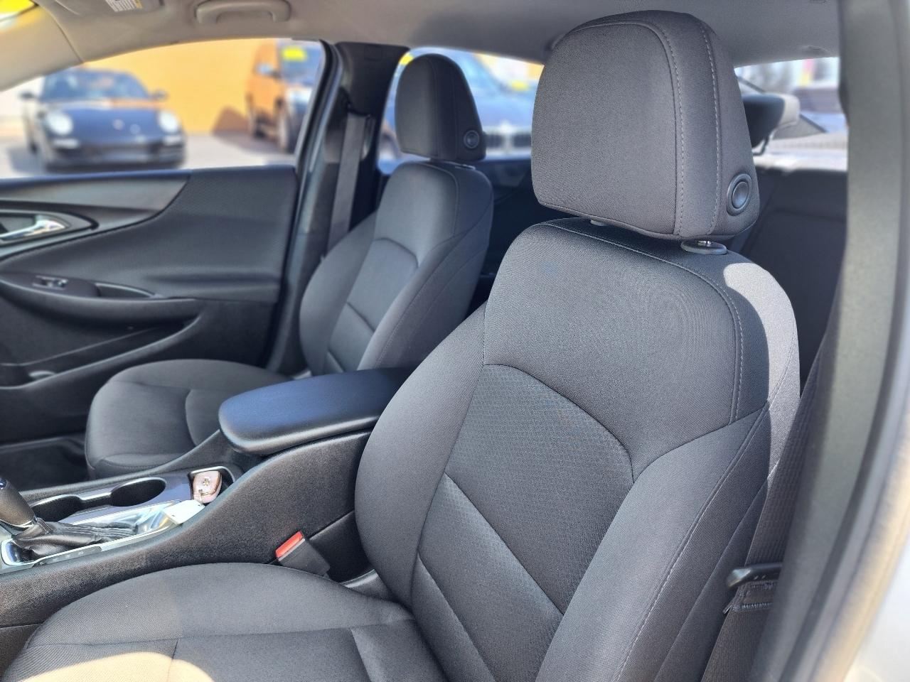Chevrolet Malibu LS 2018