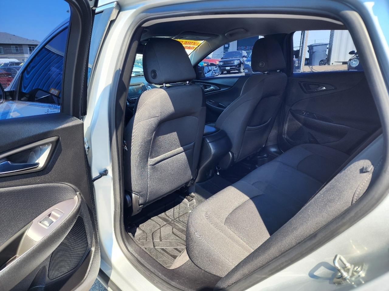 Chevrolet Malibu LS 2018