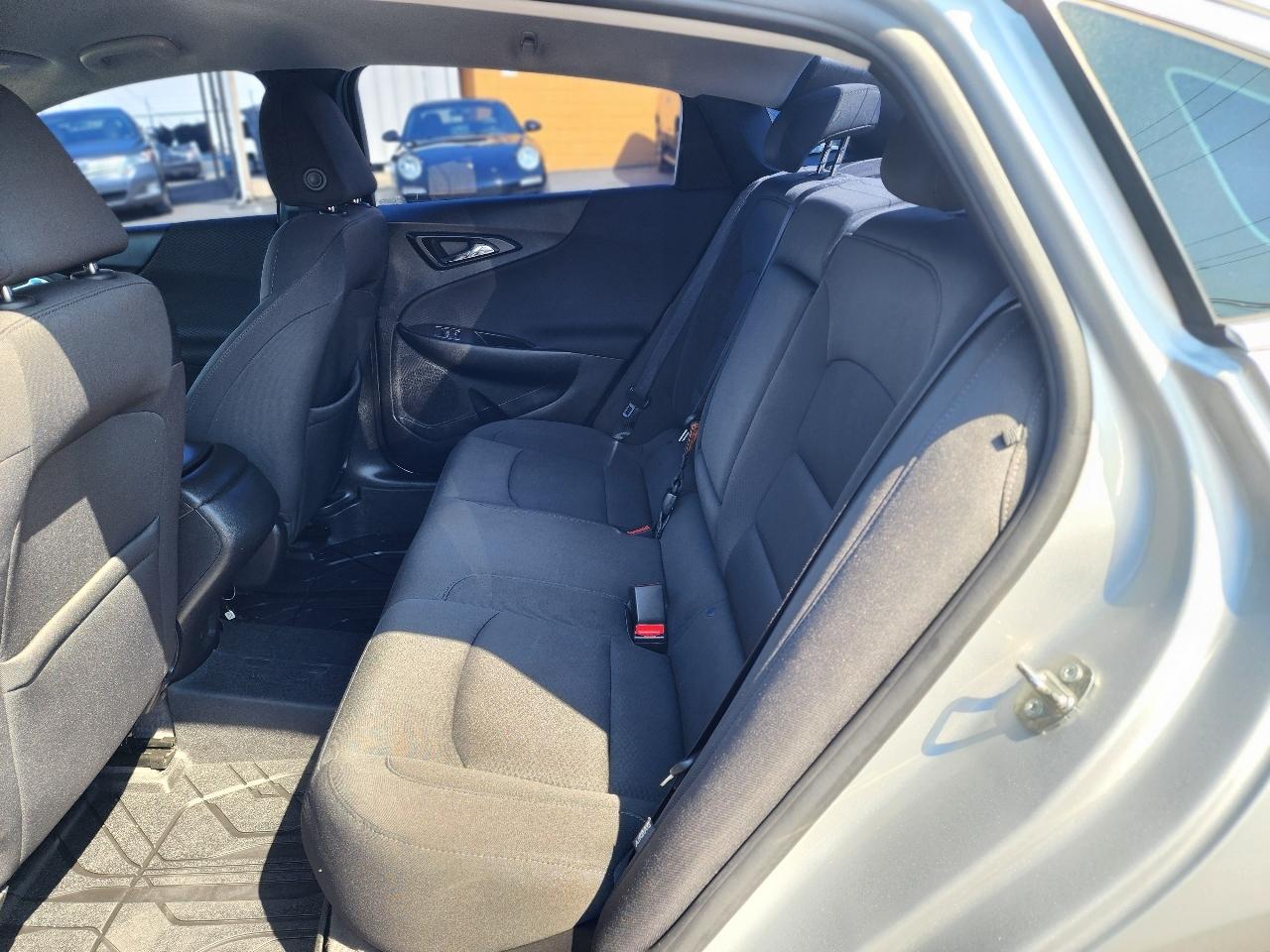 Chevrolet Malibu LS 2018