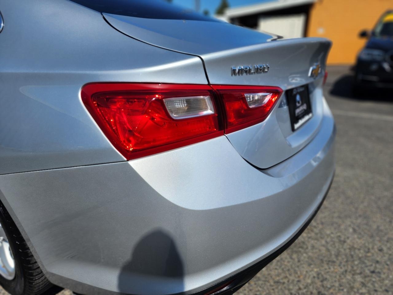 Chevrolet Malibu LS 2018