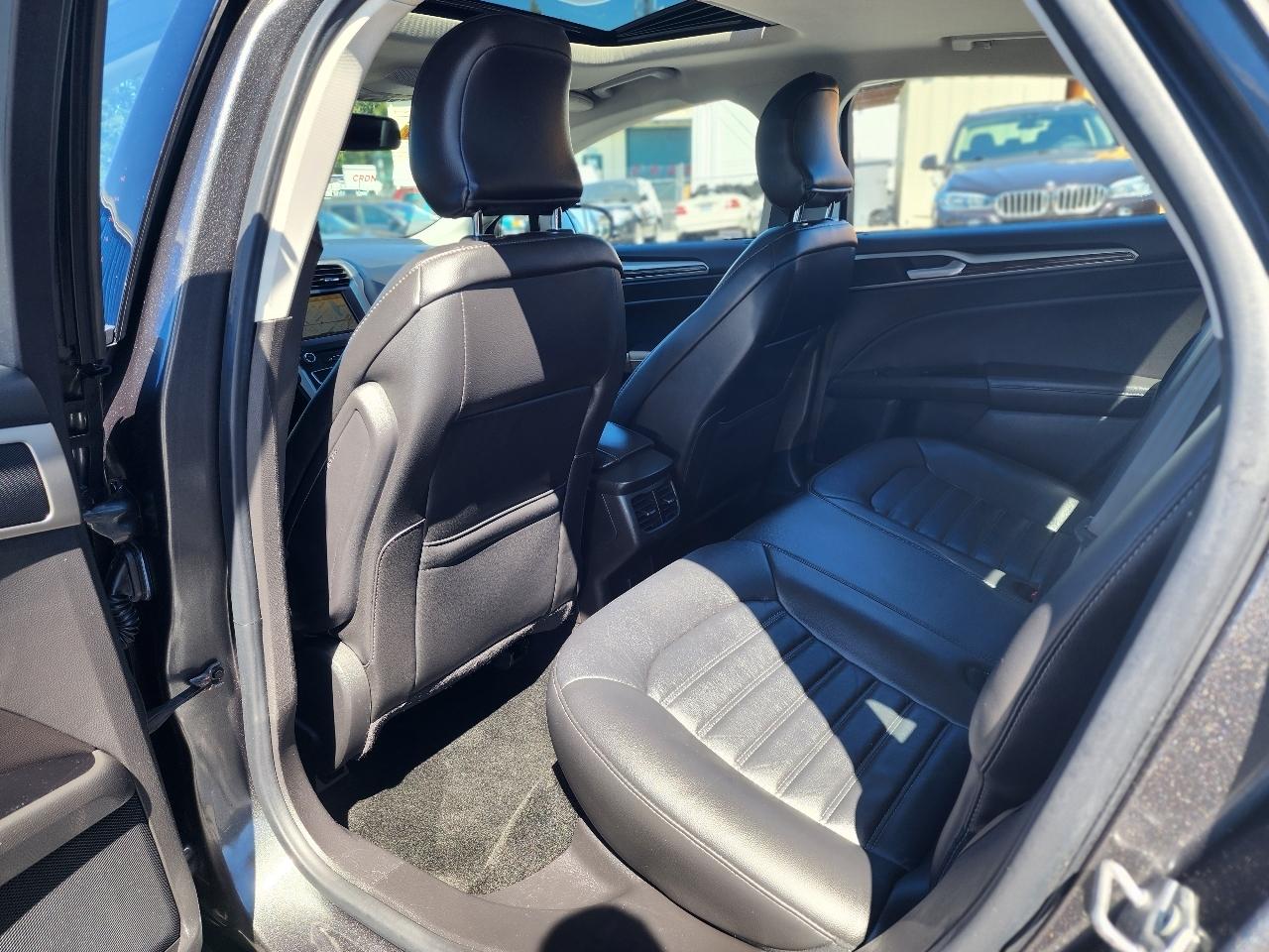 Ford Fusion SE 2016