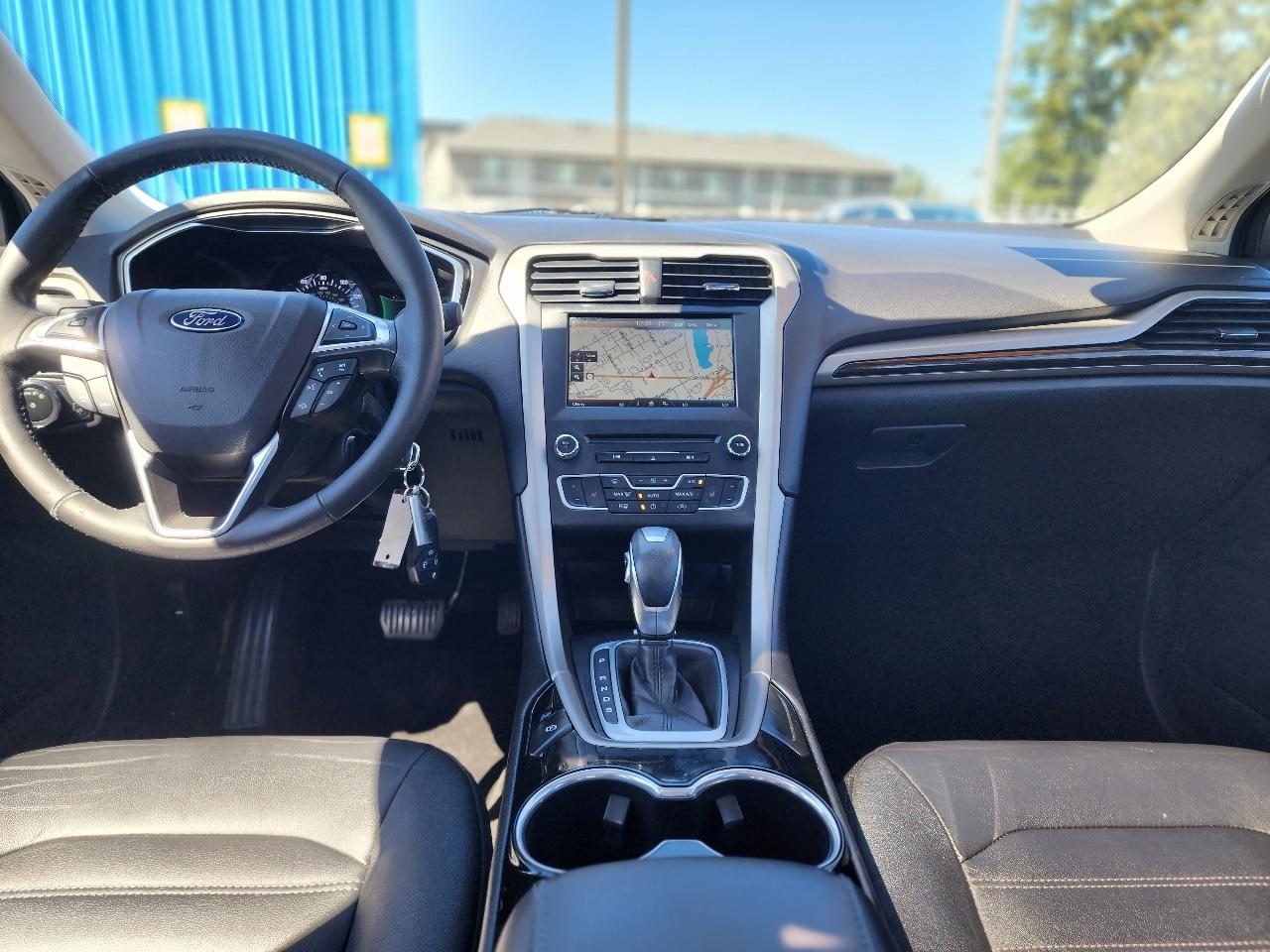 Ford Fusion SE 2016