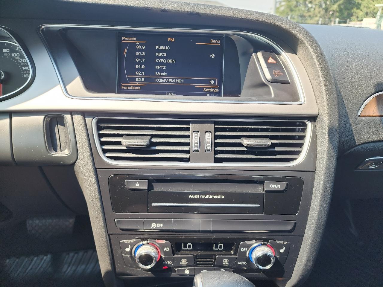 Audi A4 4dr Sdn Auto quattro 2.0T Premium Plus 2014