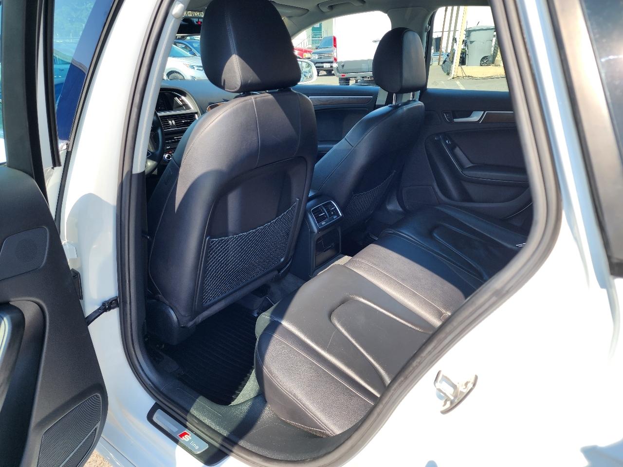 Audi A4 4dr Sdn Auto quattro 2.0T Premium Plus 2014