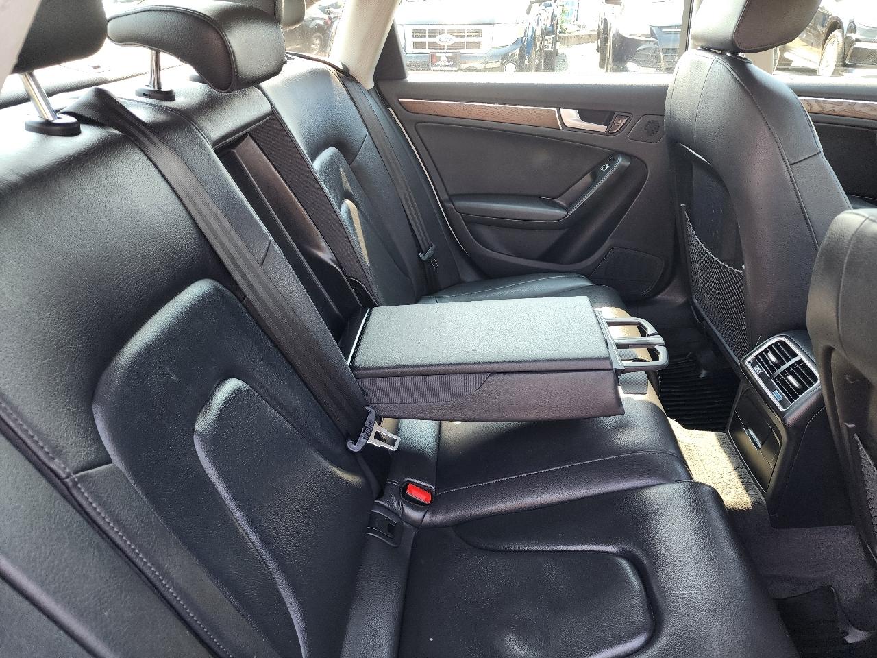 Audi A4 4dr Sdn Auto quattro 2.0T Premium Plus 2014