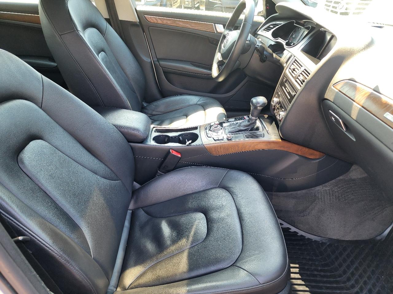 Audi A4 4dr Sdn Auto quattro 2.0T Premium Plus 2014