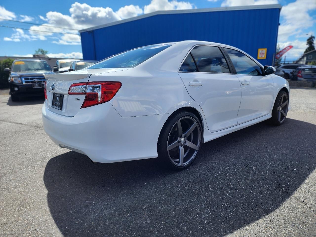 Toyota Camry 2014.5 4dr Sdn I4 Auto SE Sport (Natl) 2014