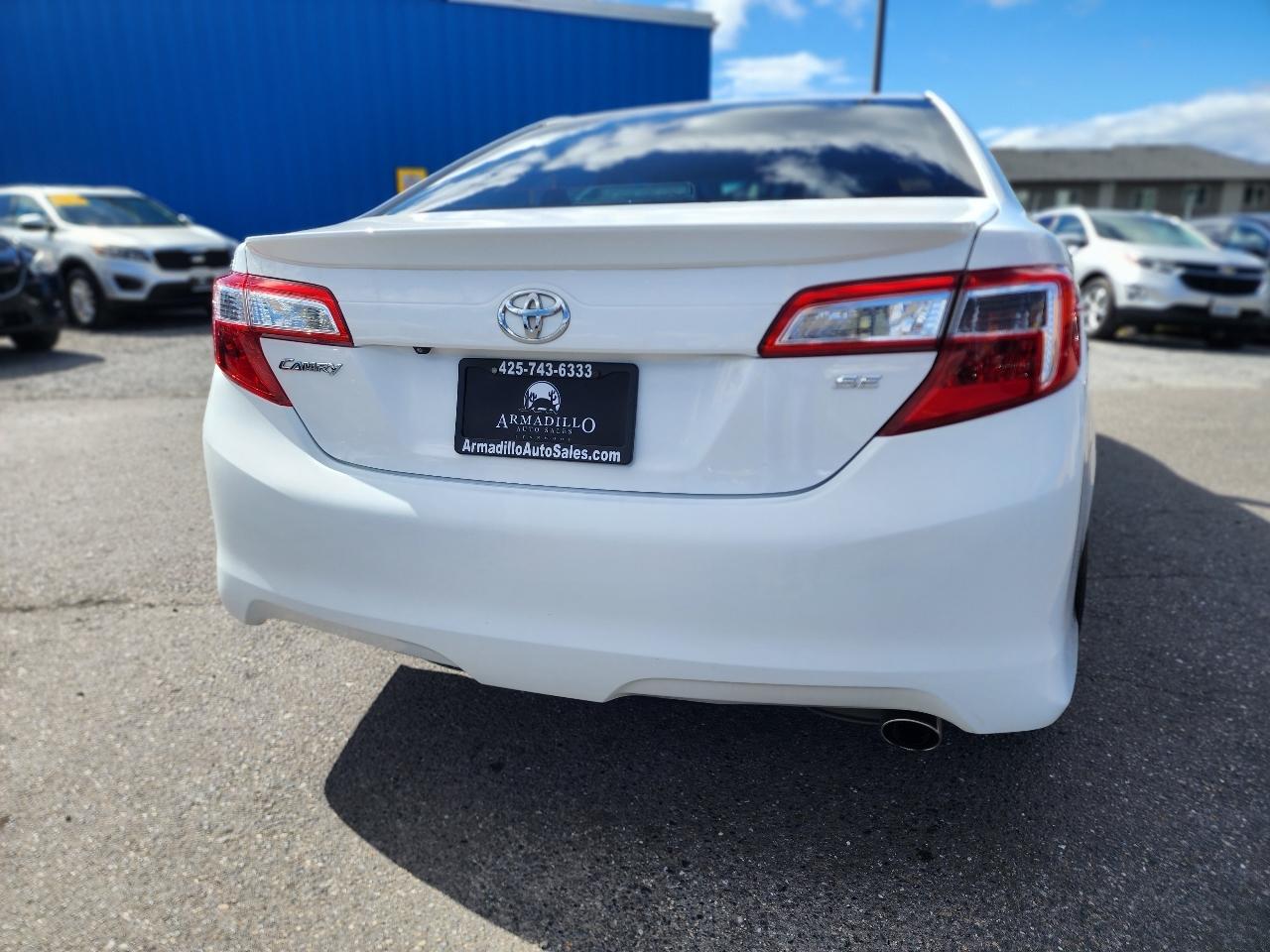 Toyota Camry 2014.5 4dr Sdn I4 Auto SE Sport (Natl) 2014