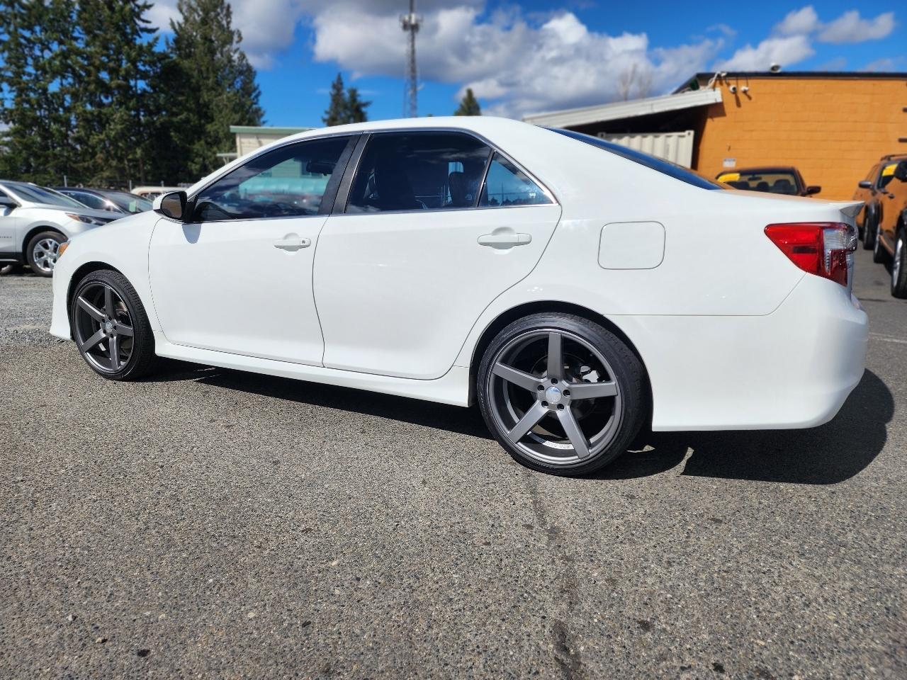 Toyota Camry 2014.5 4dr Sdn I4 Auto SE Sport (Natl) 2014