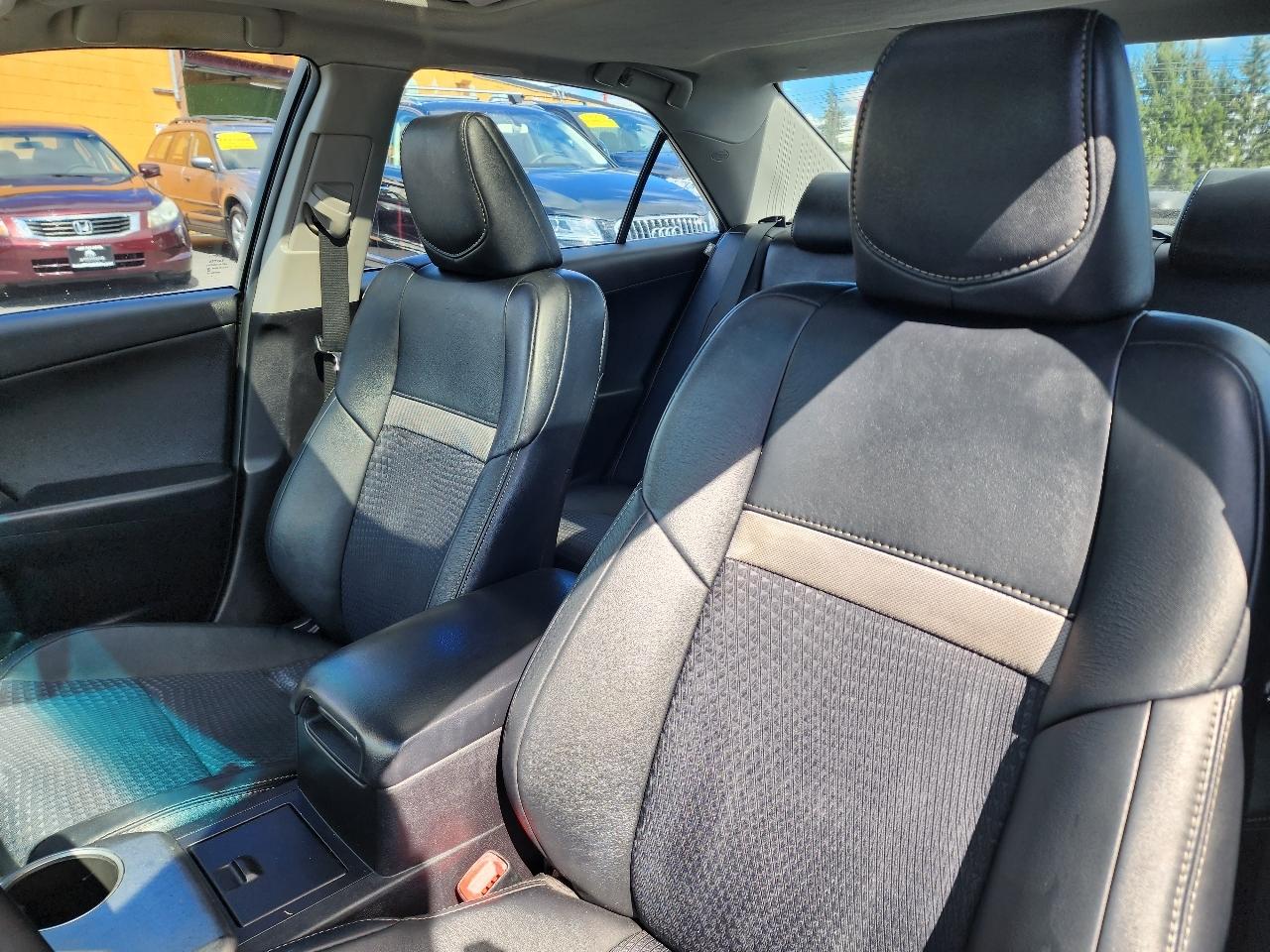 Toyota Camry 2014.5 4dr Sdn I4 Auto SE Sport (Natl) 2014