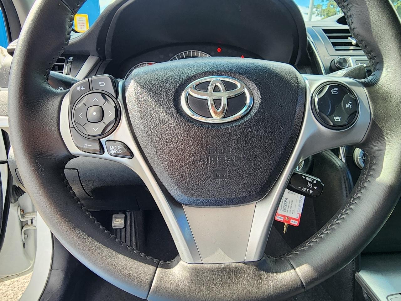 Toyota Camry 2014.5 4dr Sdn I4 Auto SE Sport (Natl) 2014