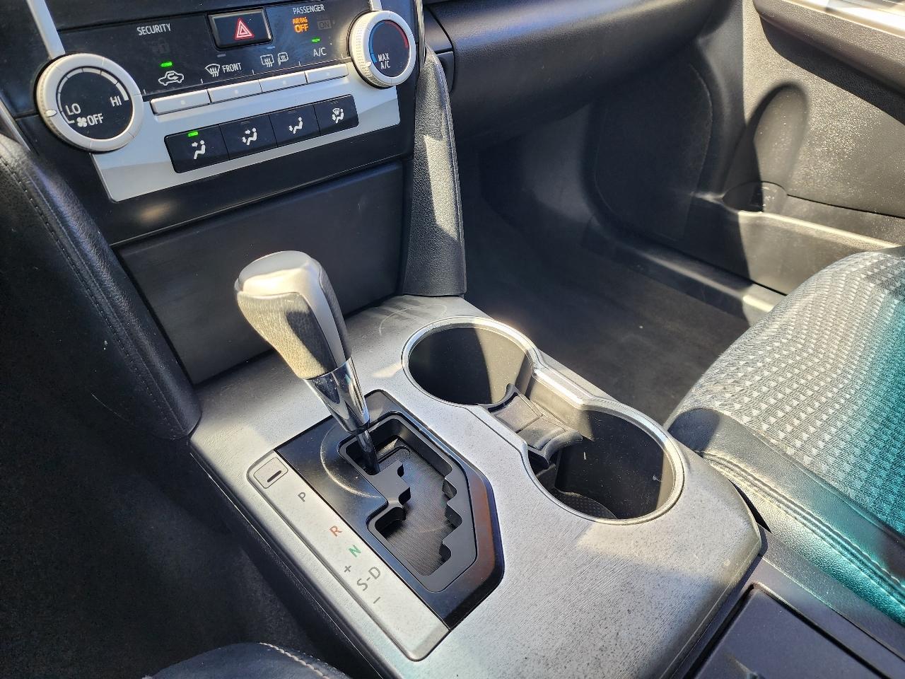 Toyota Camry 2014.5 4dr Sdn I4 Auto SE Sport (Natl) 2014