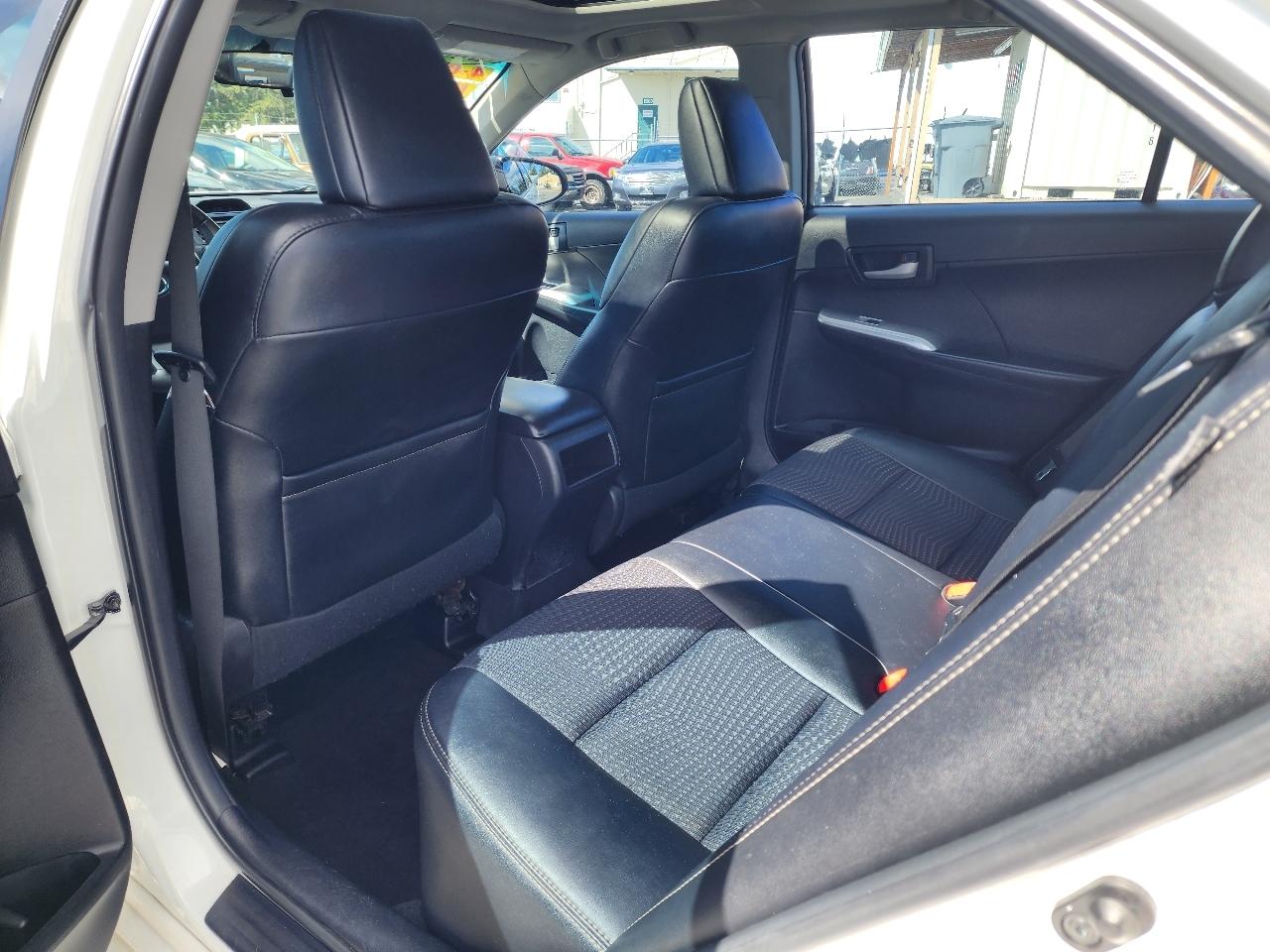 Toyota Camry 2014.5 4dr Sdn I4 Auto SE Sport (Natl) 2014