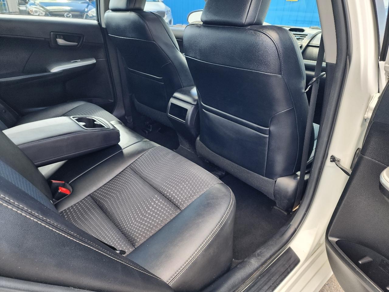 Toyota Camry 2014.5 4dr Sdn I4 Auto SE Sport (Natl) 2014