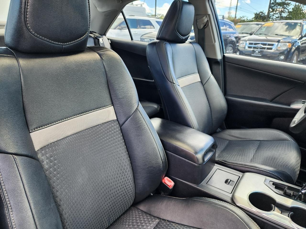 Toyota Camry 2014.5 4dr Sdn I4 Auto SE Sport (Natl) 2014