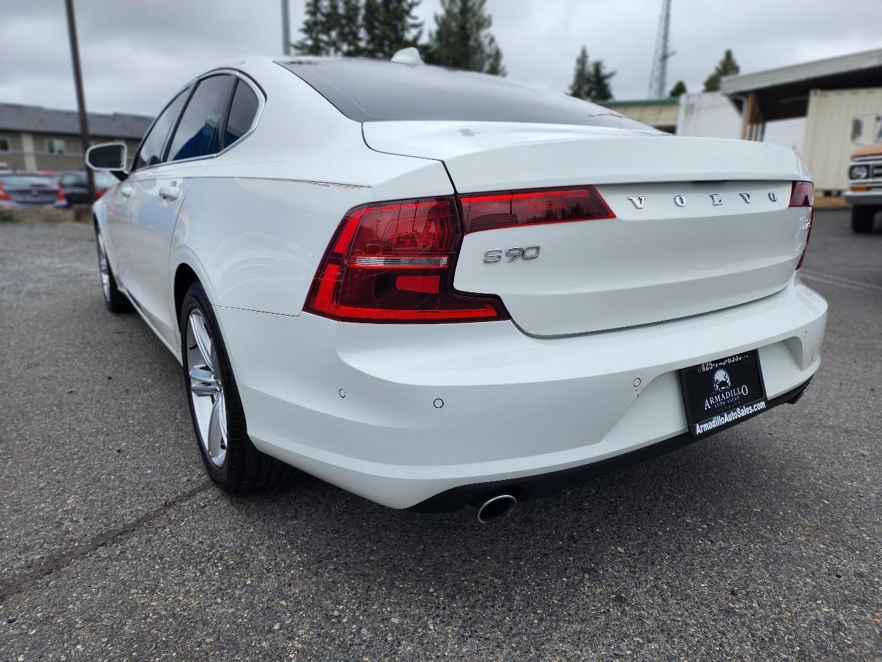 Volvo S90 T5 Momentum 2017