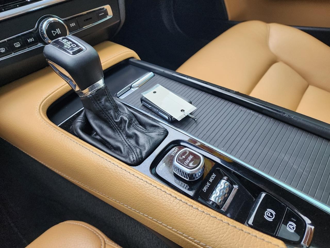 Volvo S90 T5 Momentum 2017