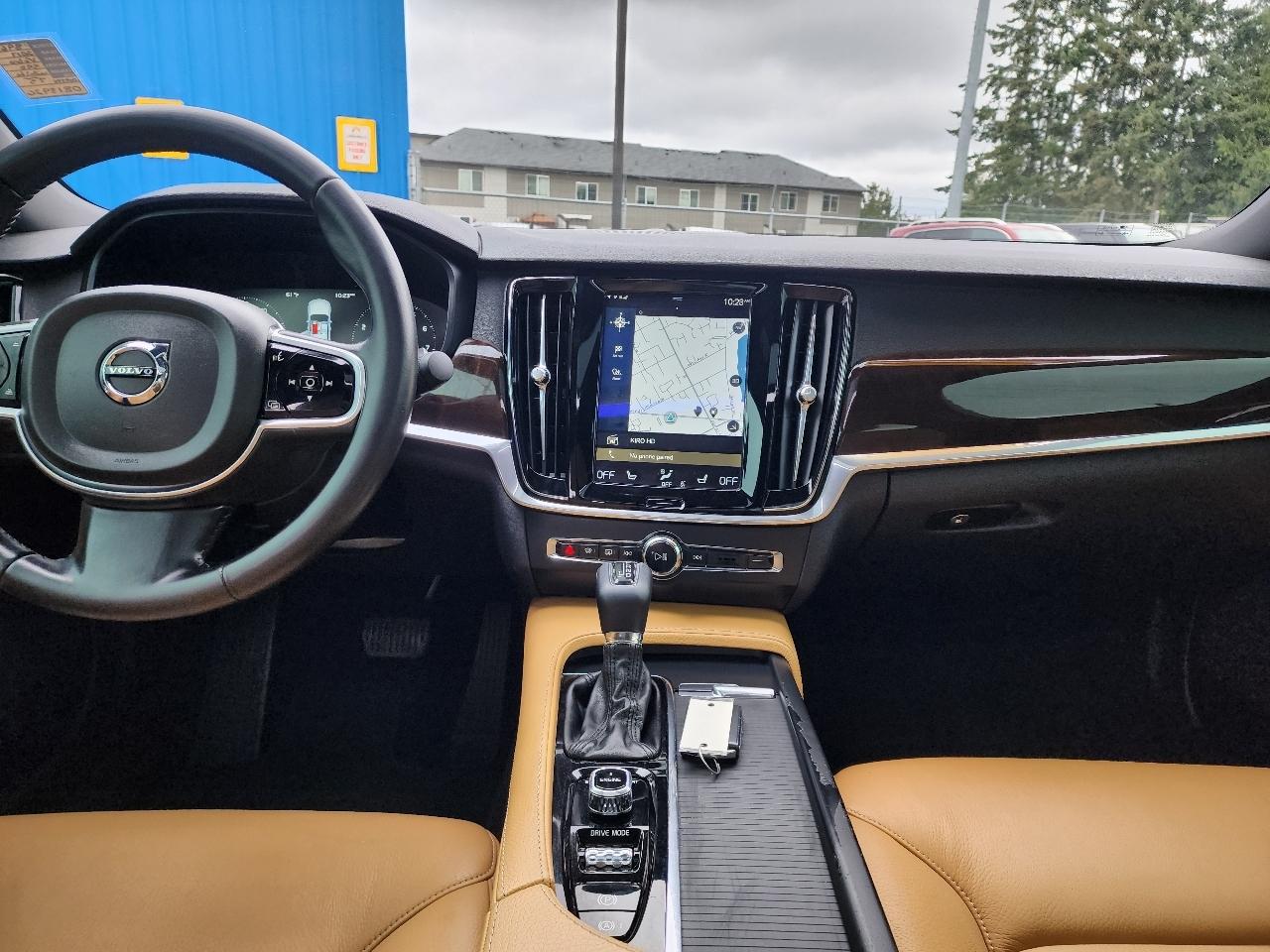 Volvo S90 T5 Momentum 2017