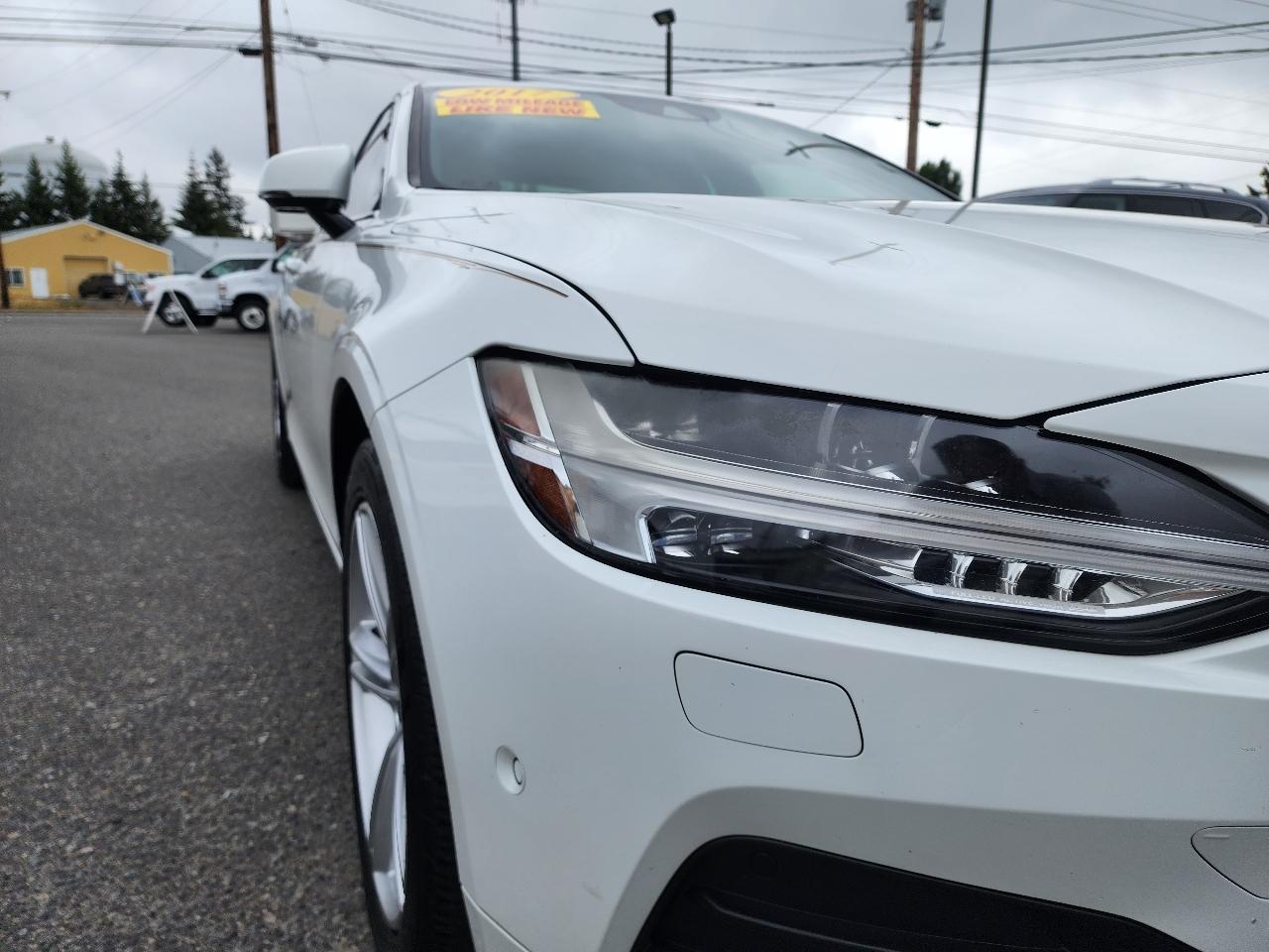 Volvo S90 T5 Momentum 2017