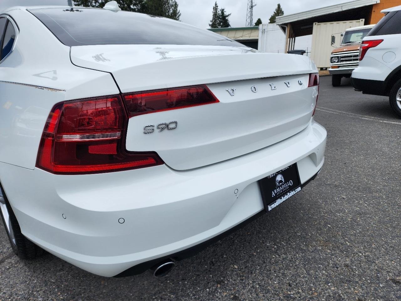 Volvo S90 T5 Momentum 2017